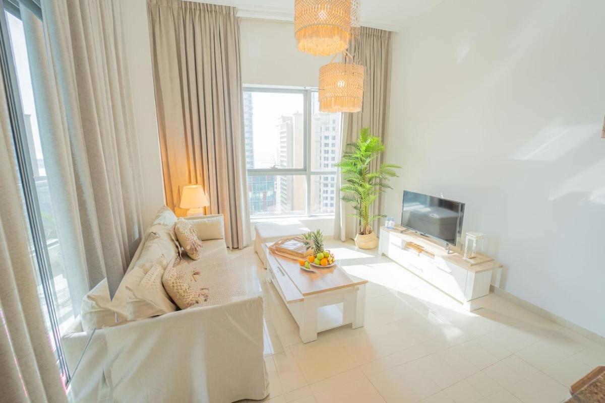 דובאי Aws Holiday Homes - Prime Apartment Near The Beach מראה חיצוני תמונה